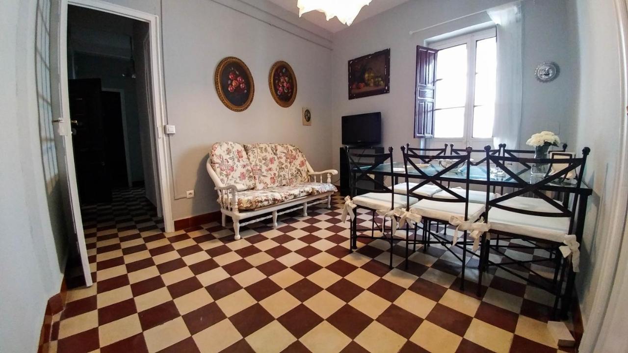 Apartamento Plaza De Dona Elvira 8 إشبيلية المظهر الخارجي الصورة